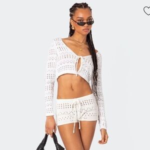 XS EDIKTED KNIT BEACH COVERUP SET BETSY TIE FRONT KNITTED SHORTS AND CARDIGAN